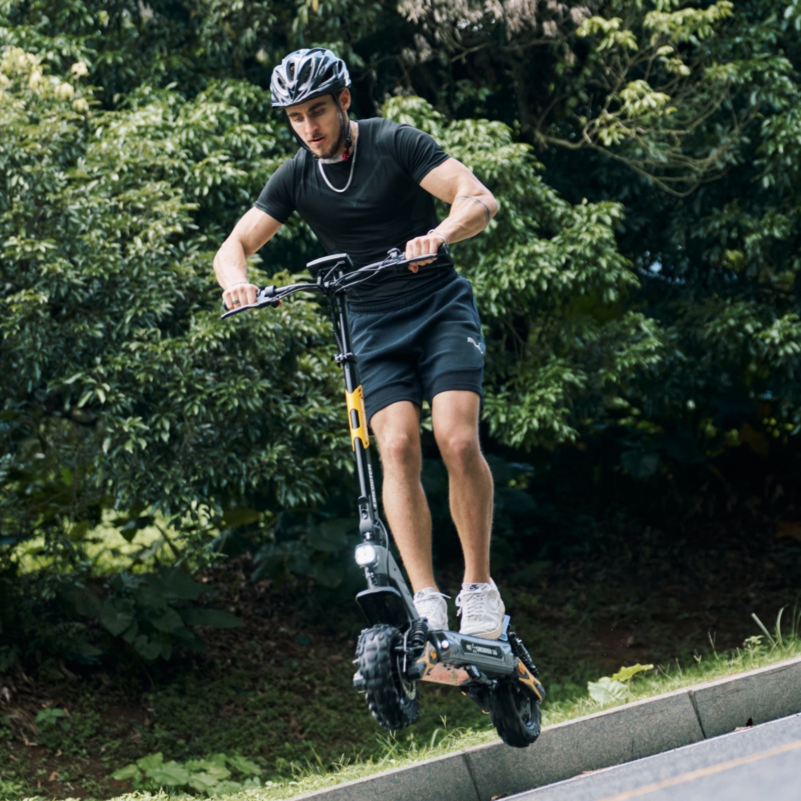 Best Scooter Gear for Hot Weather Trail Rides